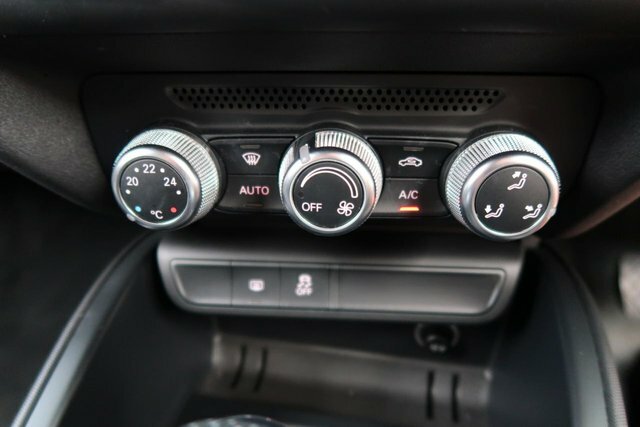 Audi A1 1.6 Tdi Sport White #6