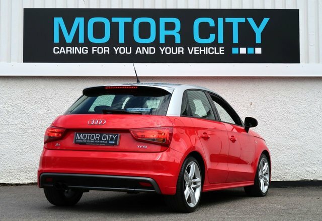 Audi A1 1.6 Tdi Sport White #3
