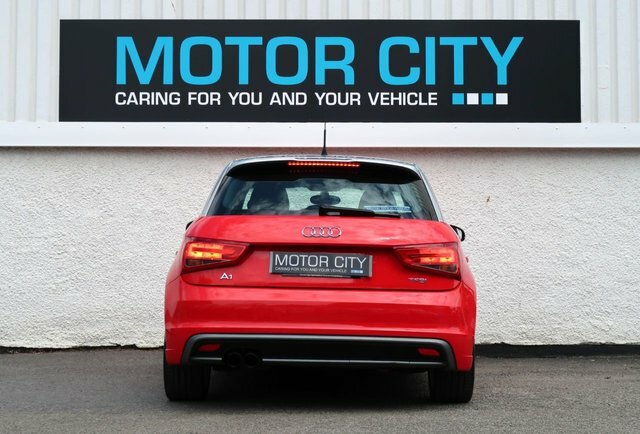 Audi A1 1.6 Tdi Sport White #7