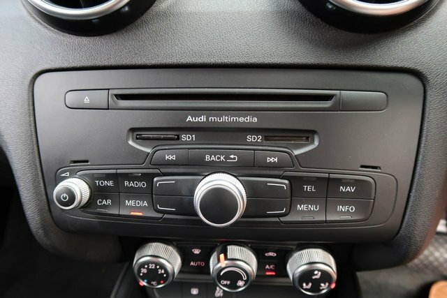 Audi A1 1.6 Tdi Sport White #17