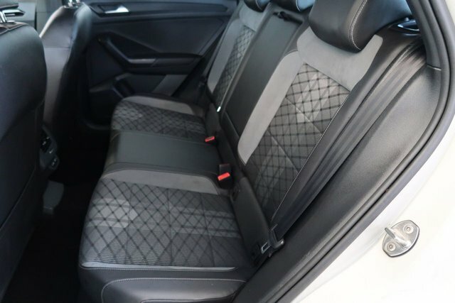 Volkswagen T-Roc Active Silver #11