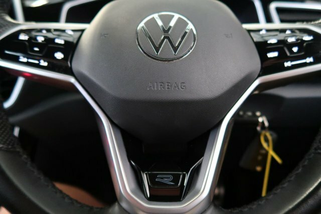 Volkswagen T-Roc Active Silver #8