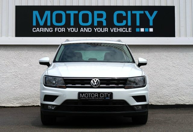 Volkswagen Tiguan 1.4 Tsi Se Navigation Suv Euro 6 White #5