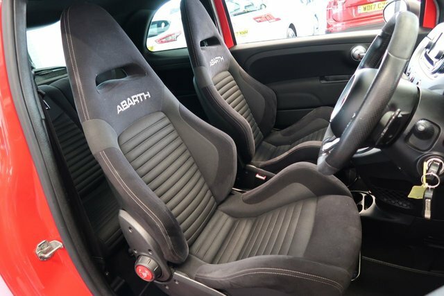 Abarth 595 1.4 T-jet Competizione Hatchback E Red #3