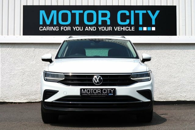 Volkswagen Tiguan 1.5 Tsi Life Suv Euro 6 S S 1 DP21JSX White #5