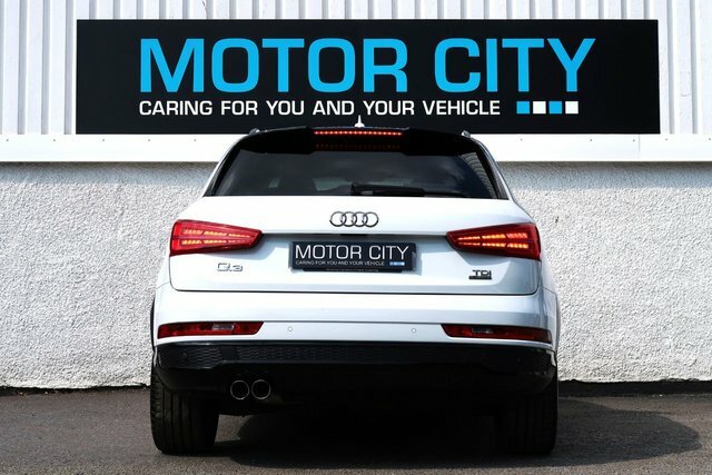 Audi Q3 2.0 Tdi Black Edition Suv S Tronic Quat Black #5