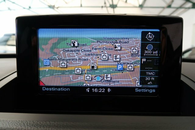 Audi Q3 2.0 Tdi Black Edition Suv S Tronic Quat Black #3