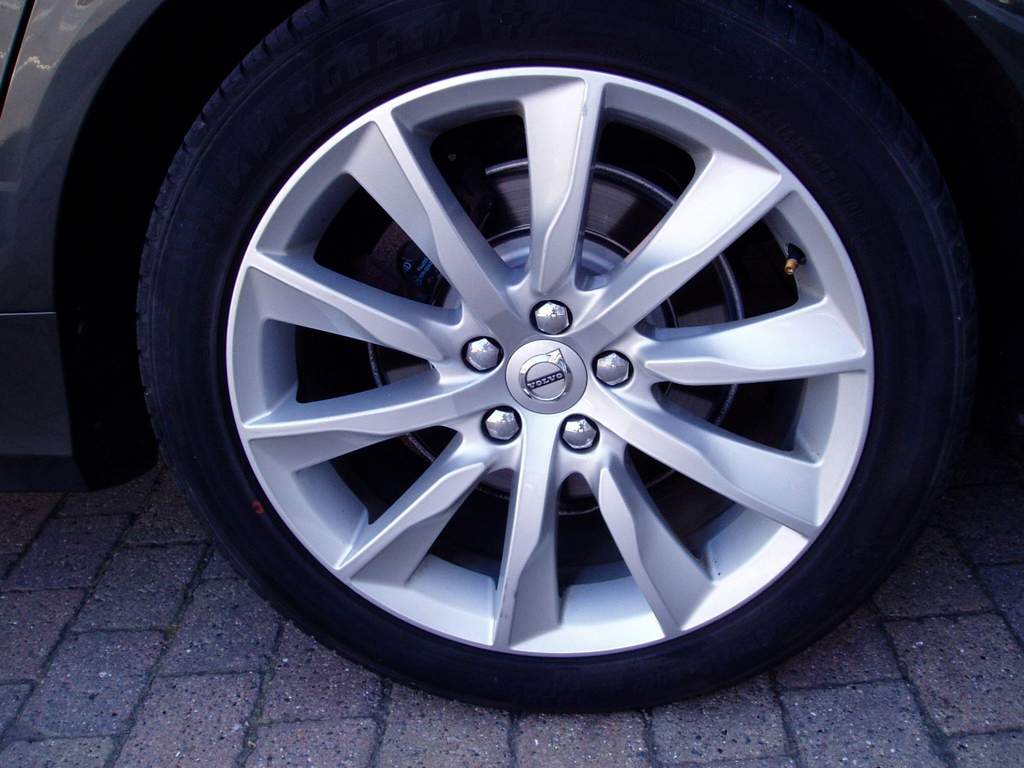 Volvo V90 D4 R-design Pro Grey #27