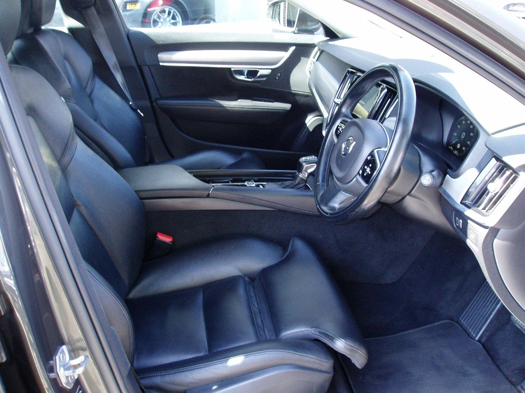 Volvo V90 D4 R-design Pro Grey #13