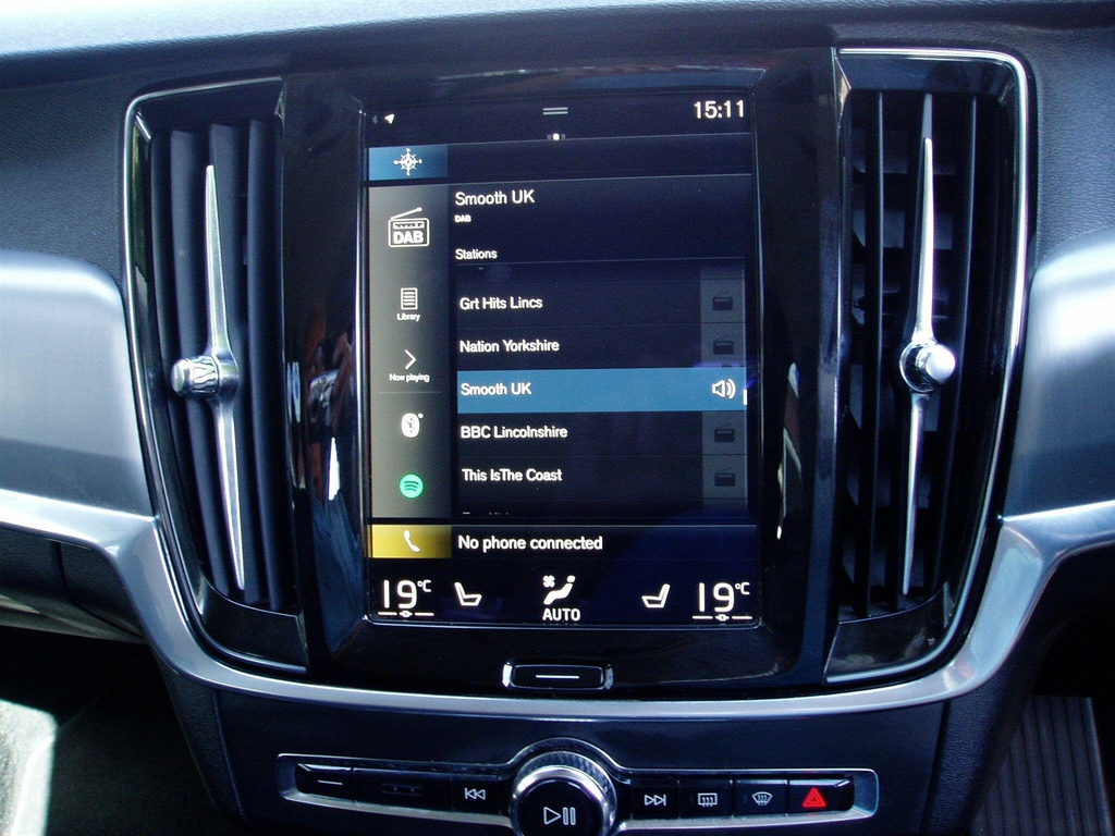 Volvo V90 D4 R-design Pro Grey #23