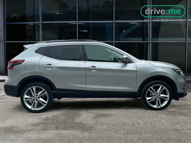 Nissan Qashqai 1.3 Dig-t N-motion Suv Euro 6 S DM19FEJ Silver #6