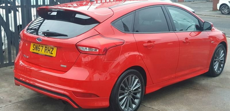 Ford Focus 1.5T Ecoboost St-line Hatchback SN67RHZ Red #4