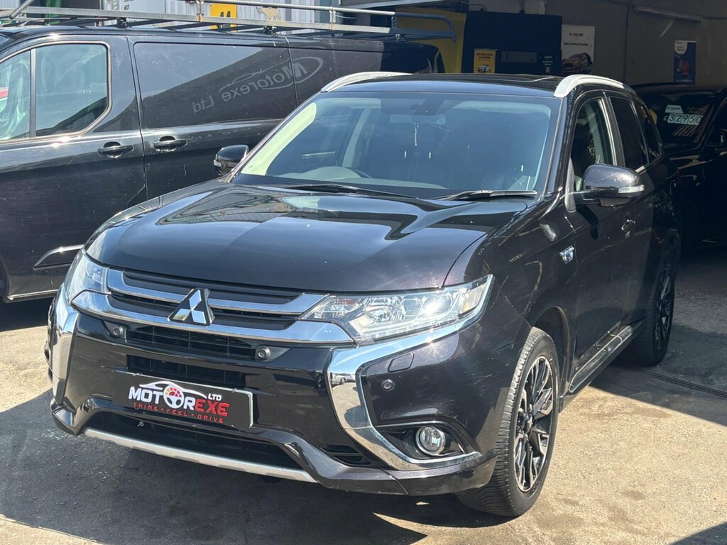 Mitsubishi Outlander 2.0H 12Kwh Gx4hs Cvt 4Wd Euro 6 Ss Black #4