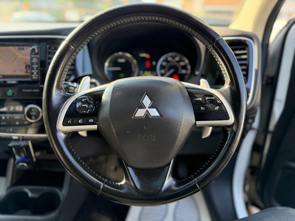 Mitsubishi Outlander Grey #25