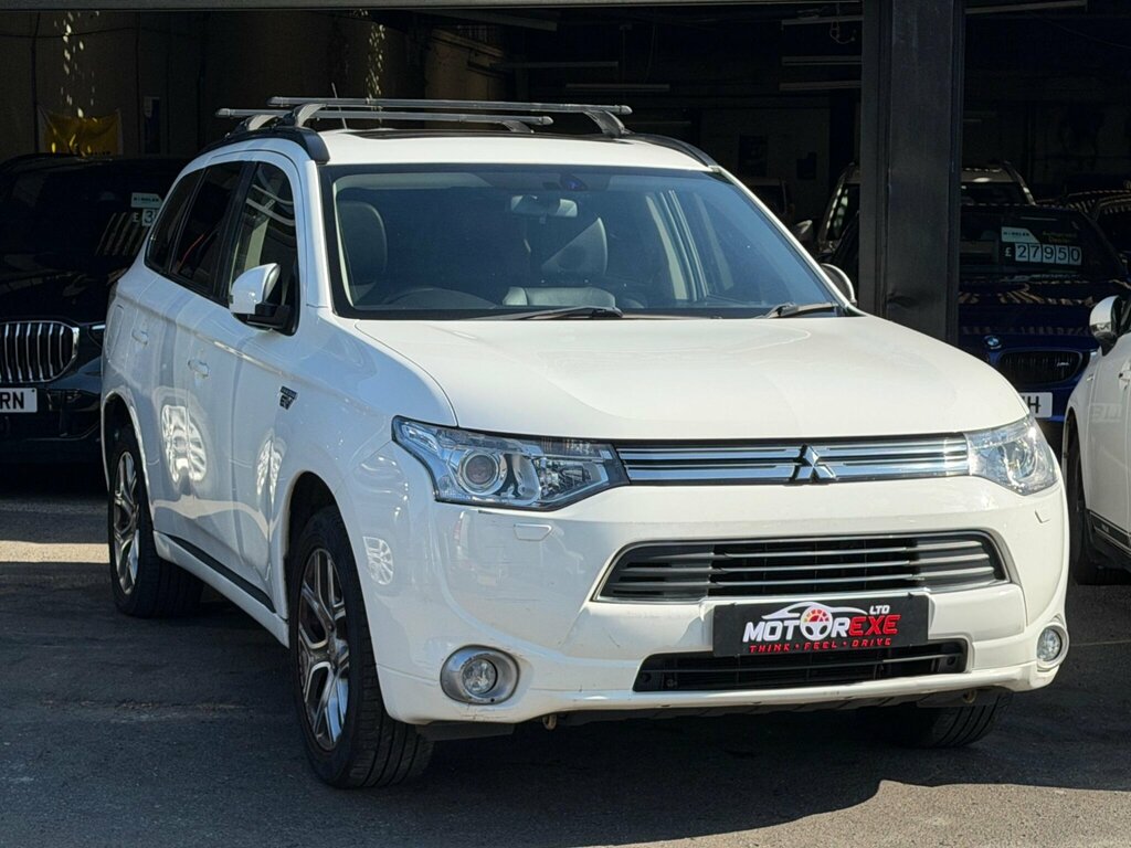 Mitsubishi Outlander 2.0H 12Kwh Gx4h Cvt 4Wd Euro 5 Ss White #6