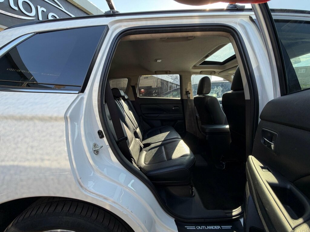 Mitsubishi Outlander Grey #17