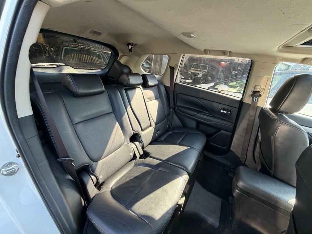 Mitsubishi Outlander Grey #21