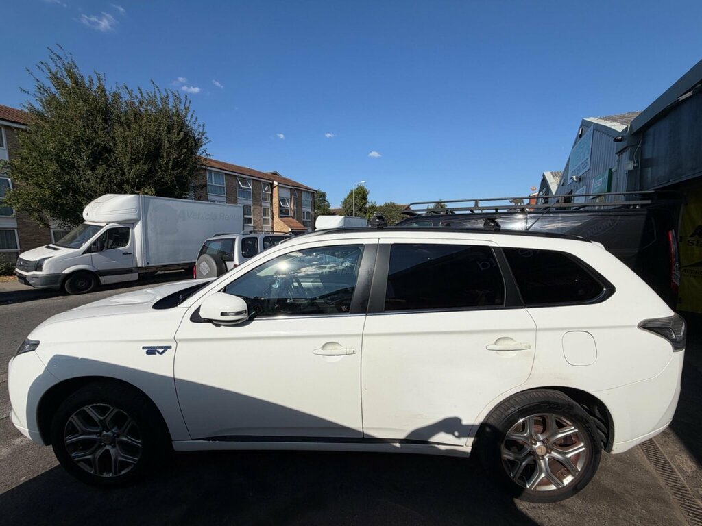 Mitsubishi Outlander Grey #8