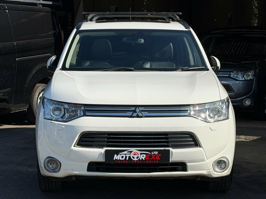 Mitsubishi Outlander 2.0H 12Kwh Gx4h Cvt 4Wd Euro 5 Ss White #2