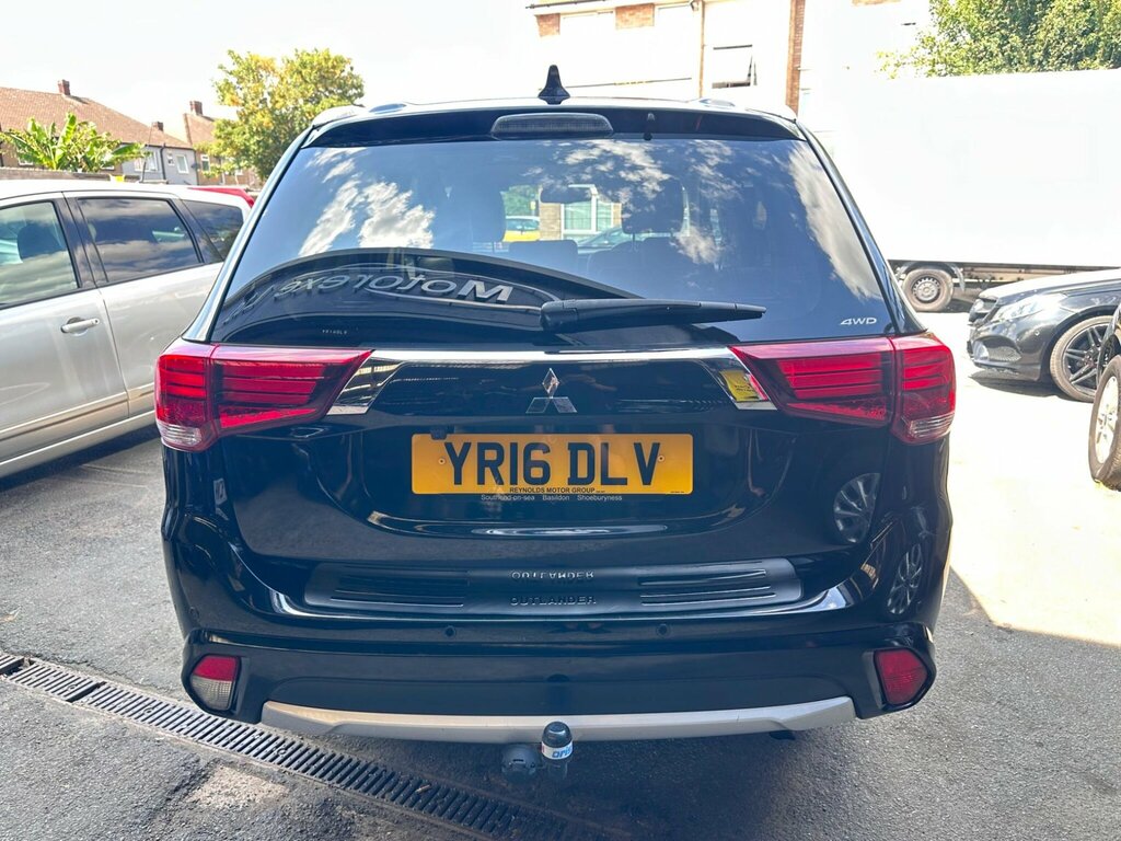 Mitsubishi Outlander Di-d Gx 4 Grey #8