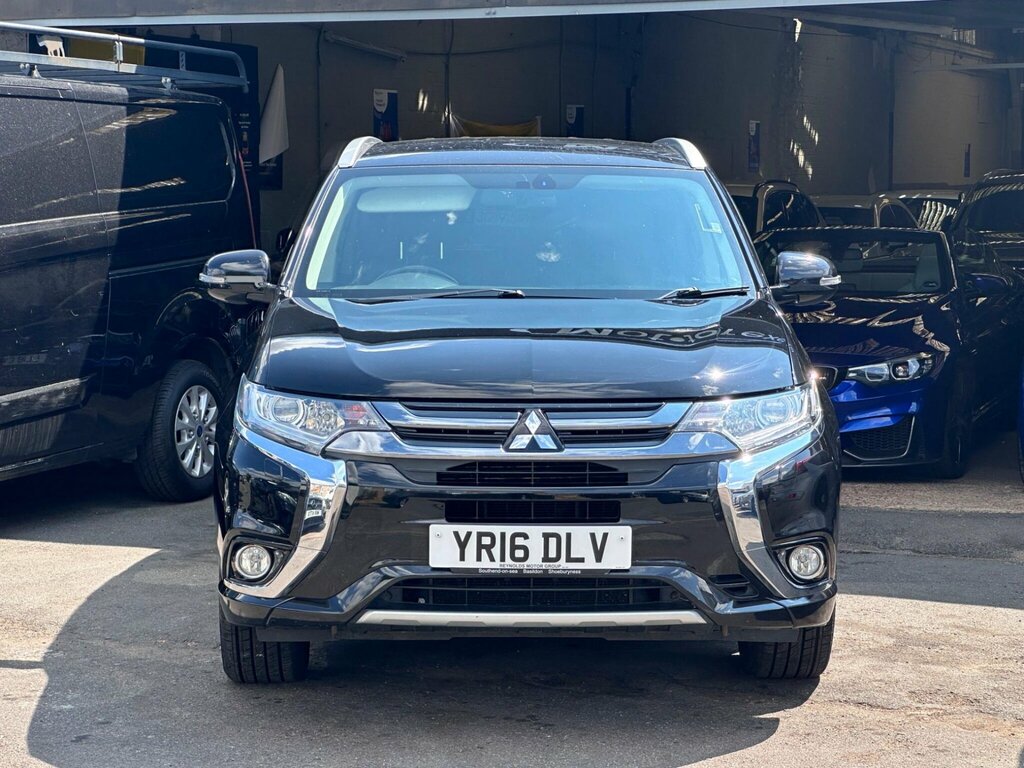 Mitsubishi Outlander 2.0H 12Kwh Gx3h Cvt 4Wd Euro 6 Ss Black #3