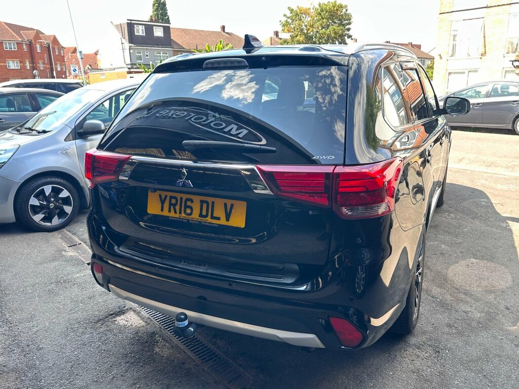 Mitsubishi Outlander Di-d Gx 4 Grey #9