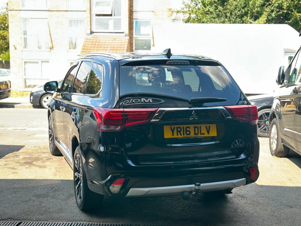 Mitsubishi Outlander Di-d Gx 4 Grey #7