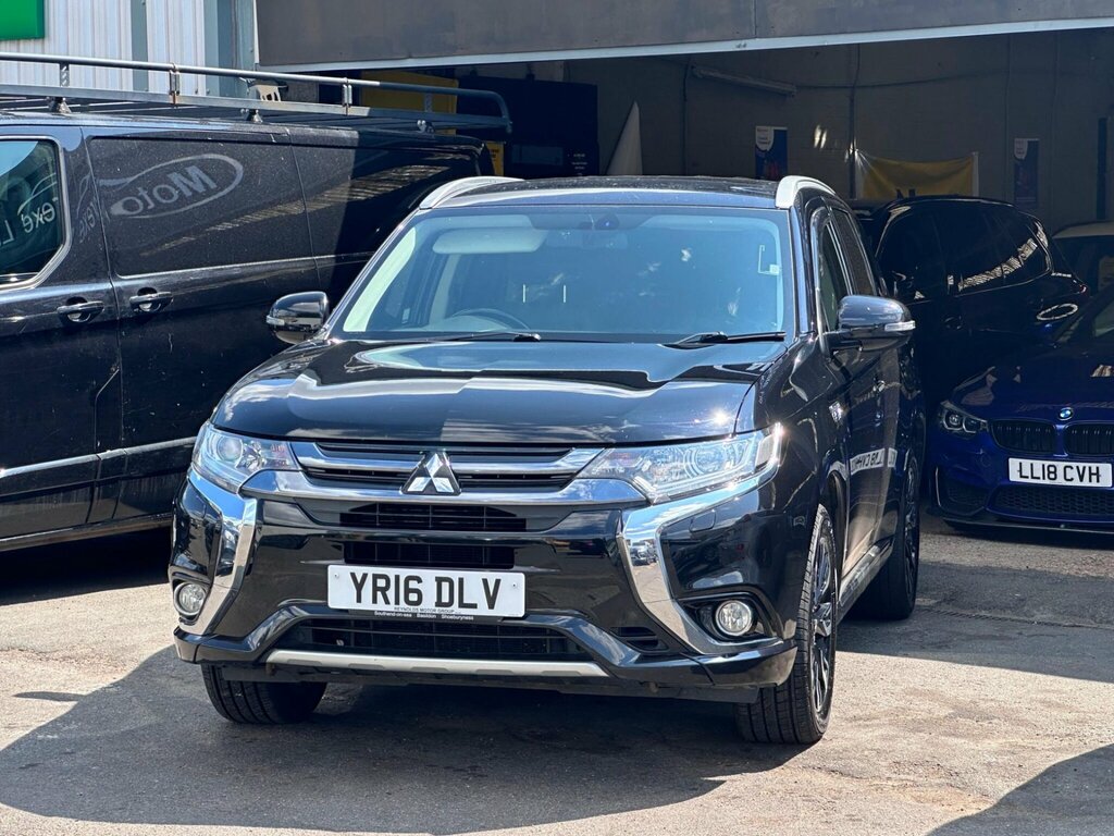 Mitsubishi Outlander 2.0H 12Kwh Gx3h Cvt 4Wd Euro 6 Ss Black #4