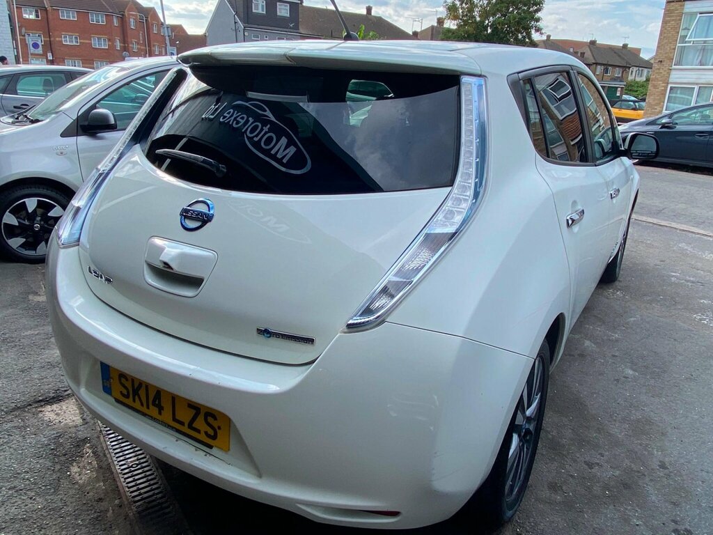 Nissan Leaf 24Kwh Acenta Hatchback 107 Bhp Black #8