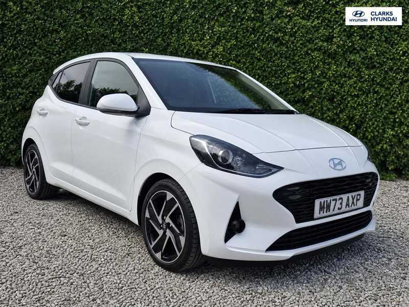 Hyundai I10 1.2 Premium Hatchback Euro 6 Ss White