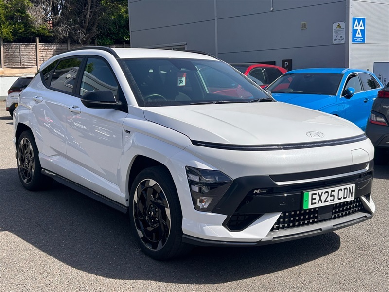 Hyundai Kona 65.4Kwh N Line Suv 218 Ps EX25CDN White