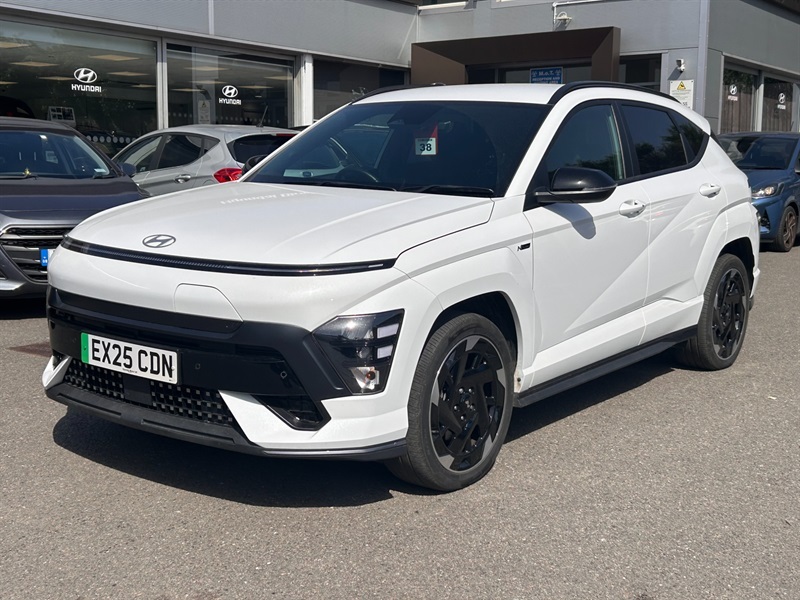 Hyundai Kona 65.4Kwh N Line Suv 218 Ps EX25CDN White #3