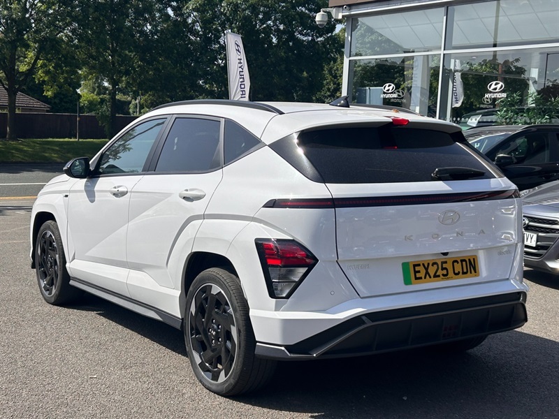 Hyundai Kona 65.4Kwh N Line Suv 218 Ps EX25CDN White #6