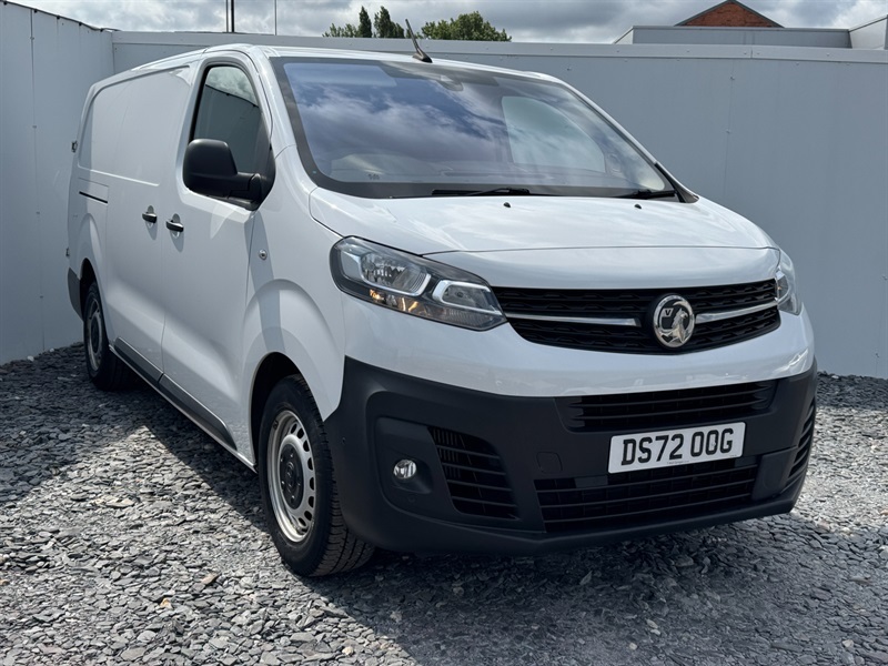 Vauxhall Vivaro 1.5 Turbo D 2900 Dynamic Panel Van 6Dr Manu White