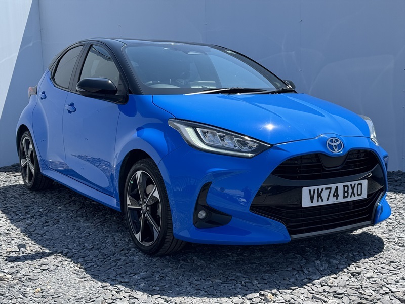 Toyota Yaris 1.5 Vvt-h Premiere Edition Hatchback Hy Blue