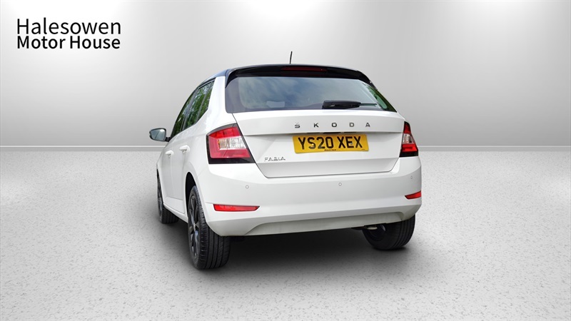 Skoda Fabia 1.0 Colour Edition Hatchback Eur YS20XEX White #4