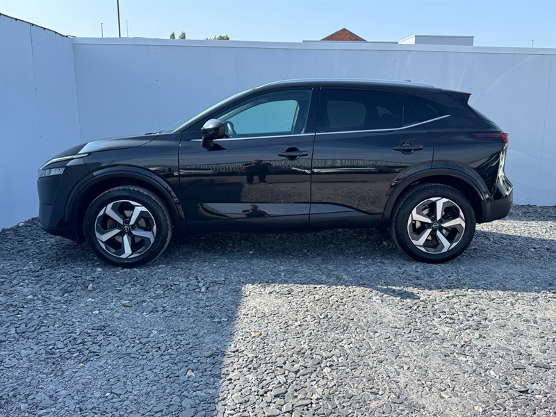 Nissan Qashqai 1.3 Dig-t Mhev N-connecta Suv Hybrid Xt Black #4
