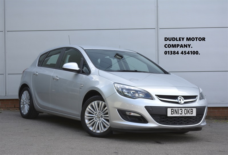 Vauxhall Astra 1.6 16V Energy Hatchback Euro 5 Silver