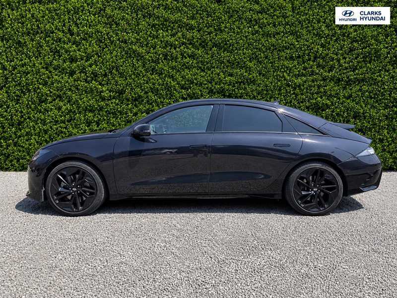 Hyundai Ioniq 6 77.4Kwh First Edition Saloon Awd PX24ZBL Blue #4