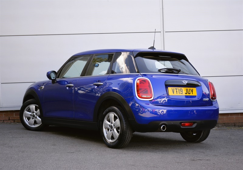 Mini Hatch 1.5 Cooper Classic Hatchback Eur VT19JUY Blue #4