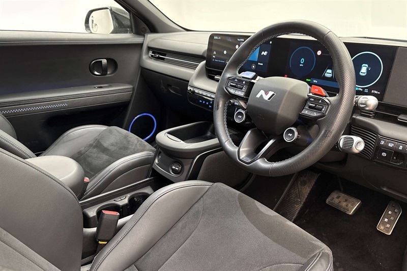 Hyundai Ioniq 5 84Kwh N Hatchback Awd 650 Ps Grey #4