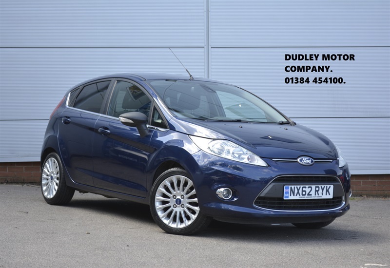 Ford Fiesta 1.4 Titanium Hatchback 149 G Blue
