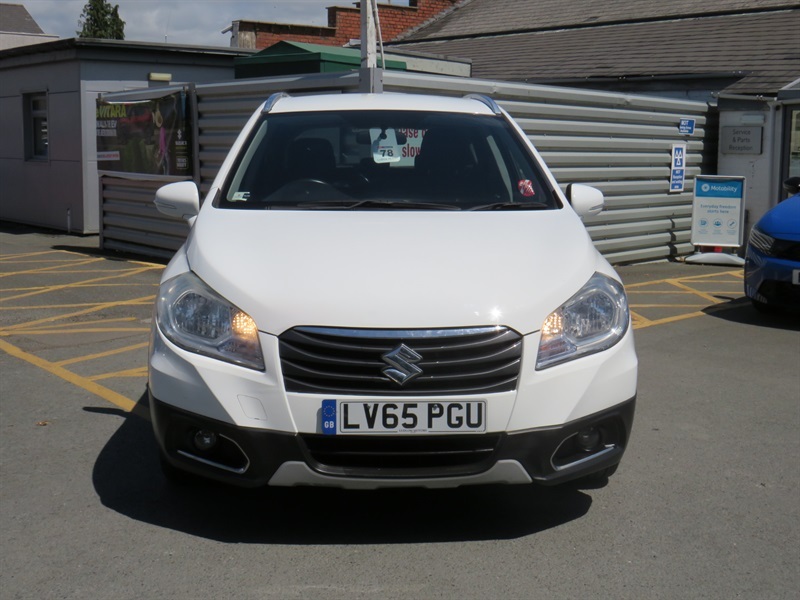 Suzuki SX4 S Cross 1.6 Sz-t Suv Cvt Euro 6 120 Ps White #2