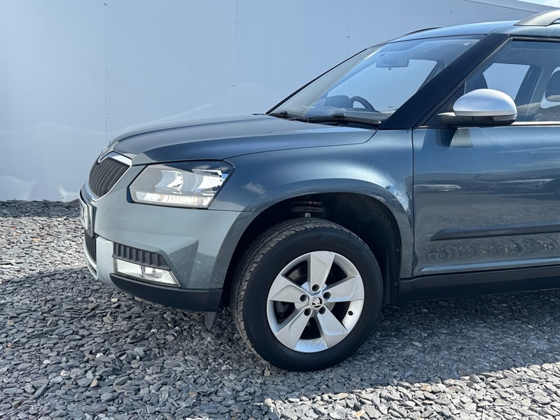Skoda Yeti 1.2 Tsi S Outdoor Euro 5 105 Ps Grey #5