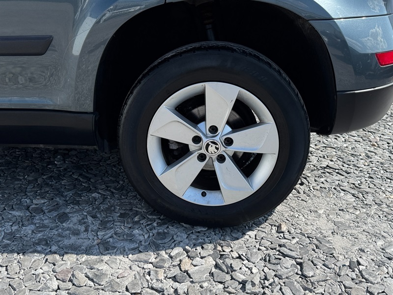 Skoda Yeti 1.2 Tsi S Outdoor Euro 5 105 Ps Grey #6