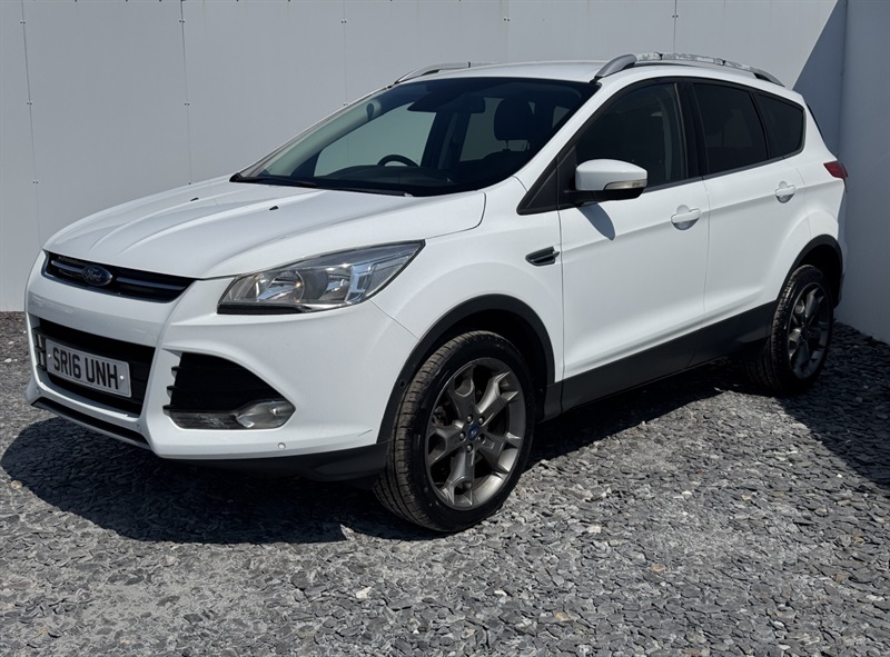 Ford Kuga 1.5T Ecoboost Titanium Suv Awd Eur SR16UNH White #3