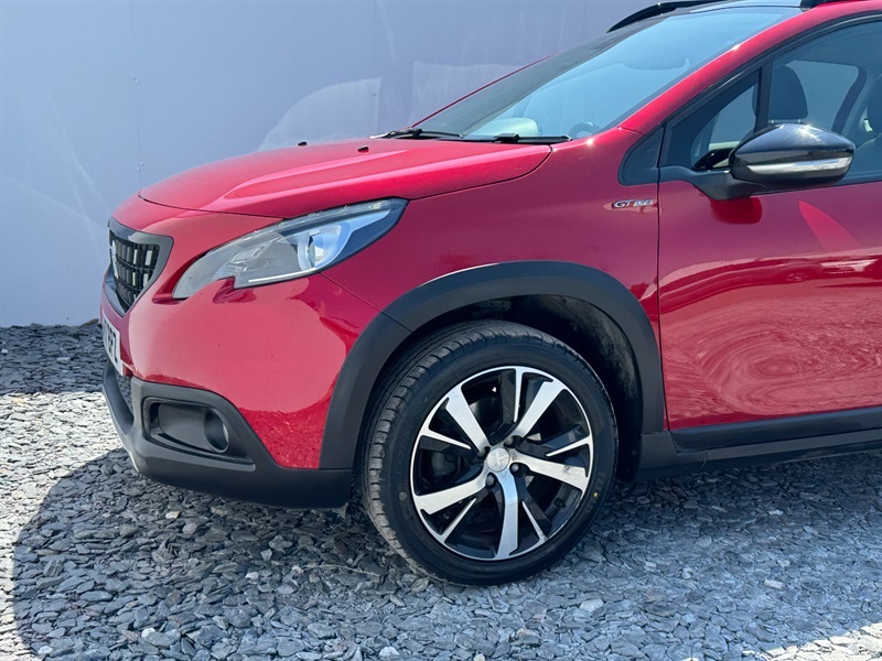 Peugeot 2008 1.2 Puretech Gt Line Suv Eat Euro 6 S Red #5