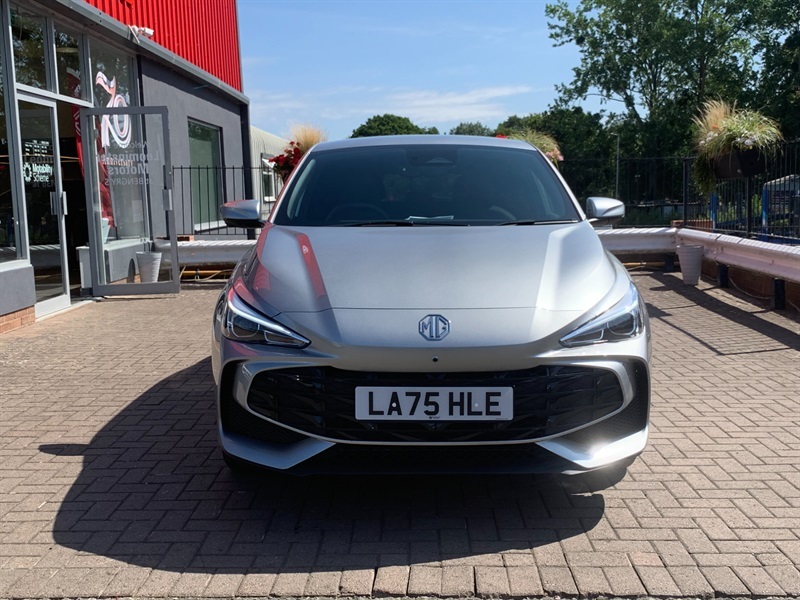 MG MG3 1.5 Hybrid Trophy Hatchback Hybrid Aut LA75HLE Silver #2