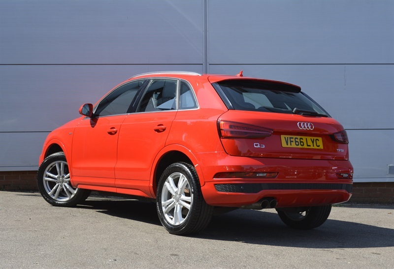 Audi Q3 1.4 Tfsi Cod S Line Edition Suv Red #4