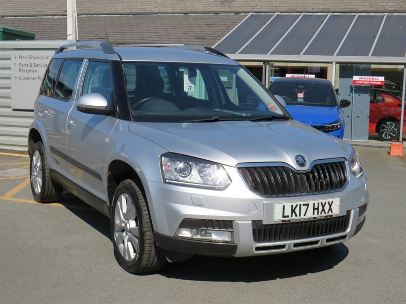 Skoda Yeti 1.2 Tsi Se L Drive Outdoor Dsg Euro 6 Silver